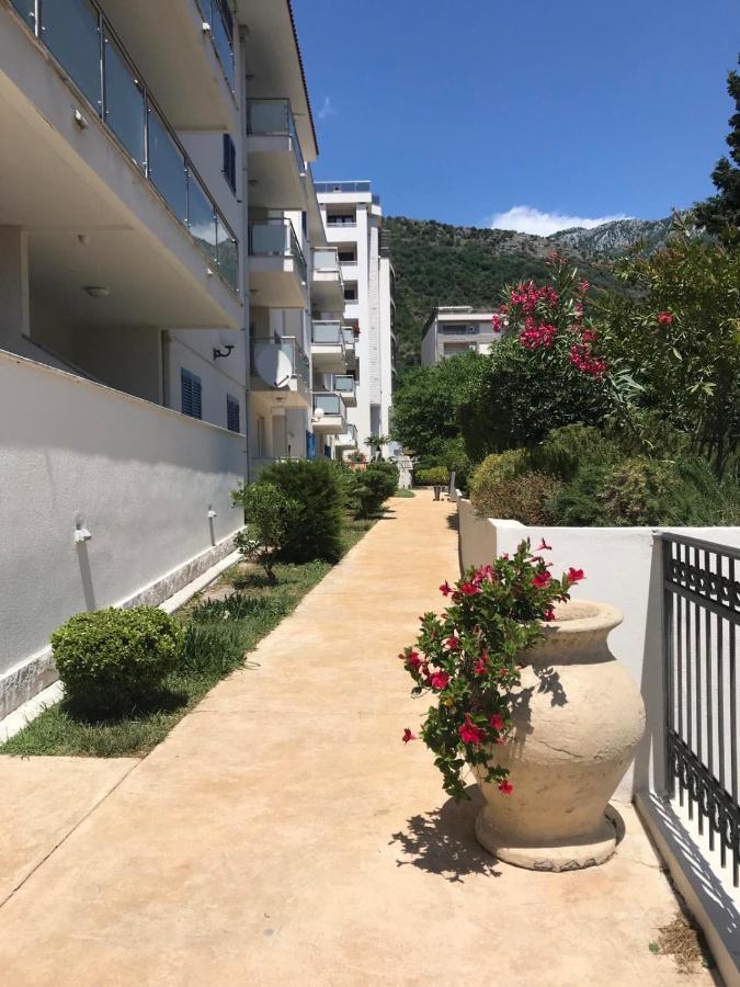 Adriatic Apartman Бечичі Екстер'єр фото