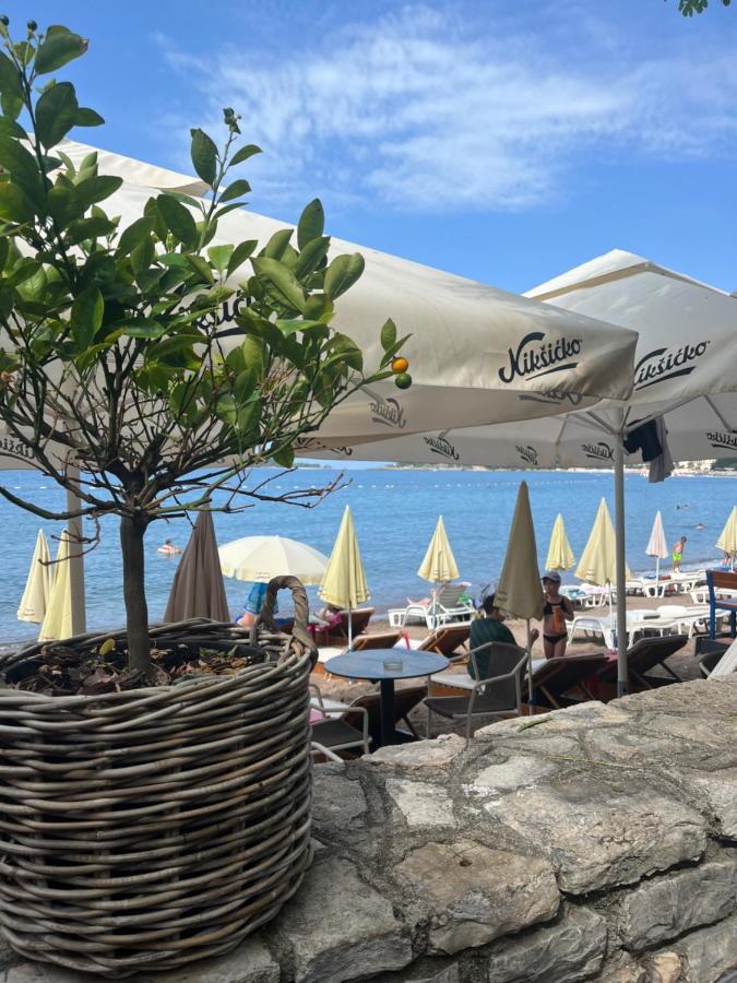 Adriatic Apartman Бечичі Екстер'єр фото