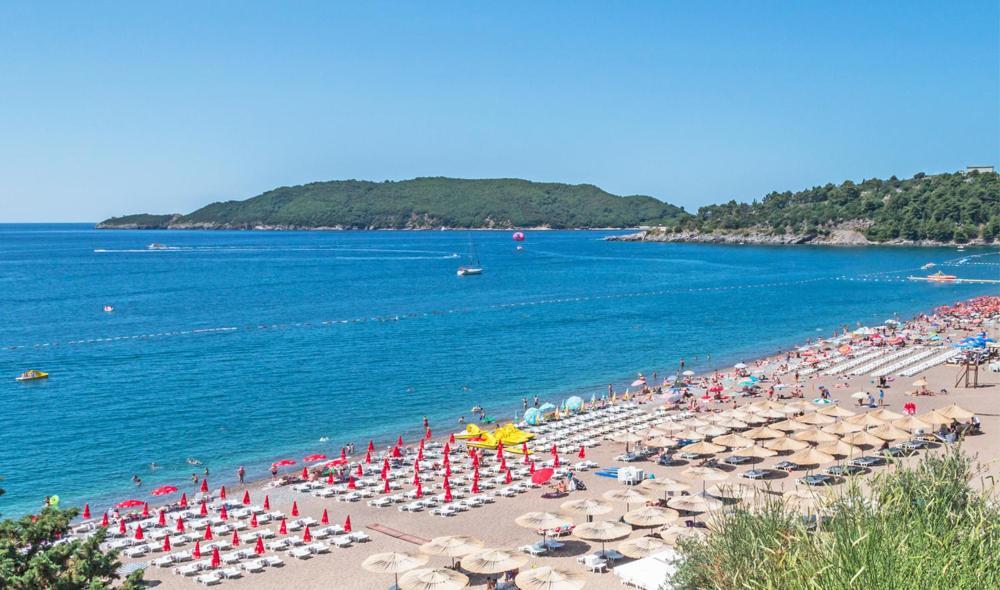 Adriatic Apartman Бечичі Екстер'єр фото