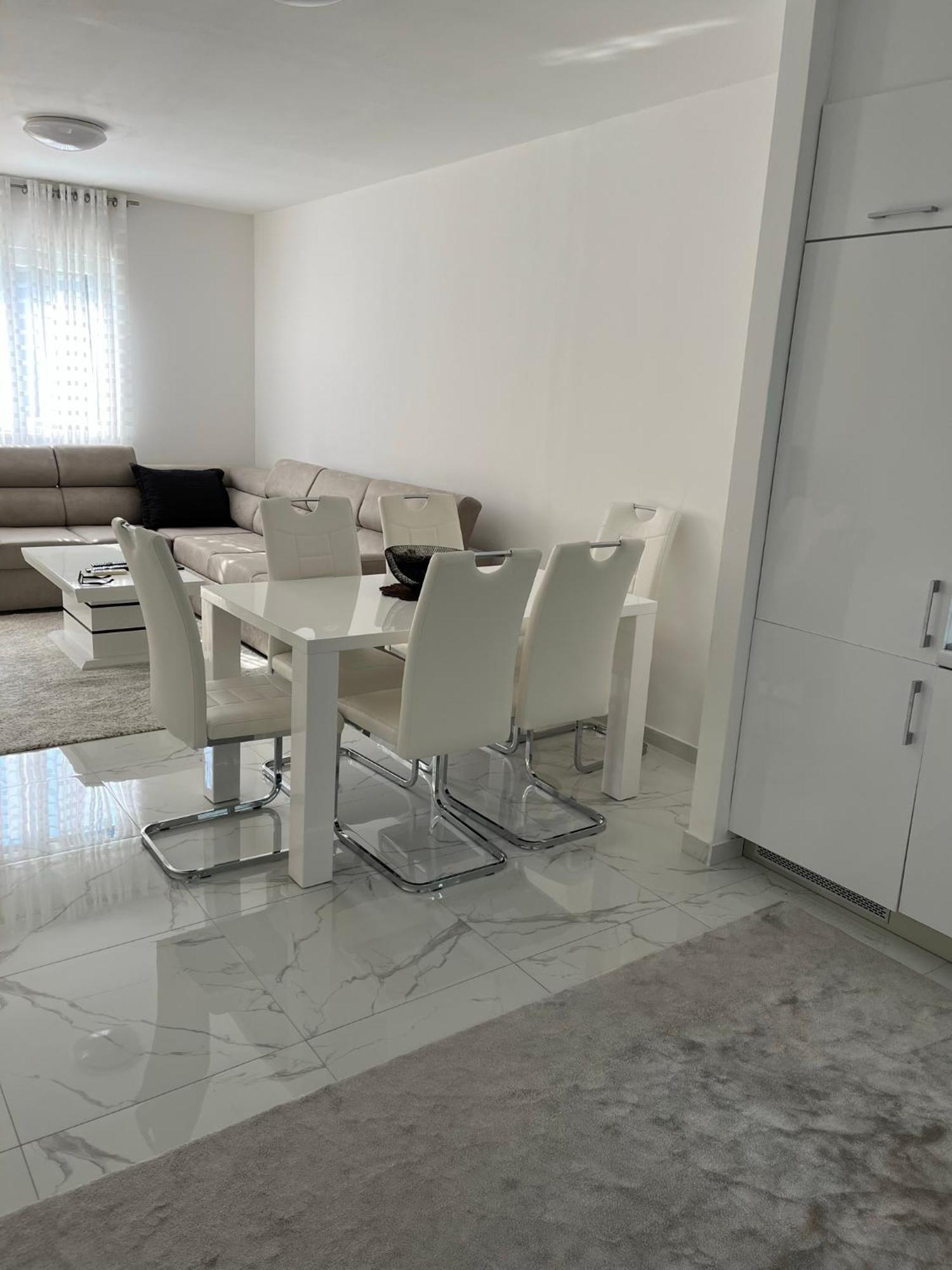 Adriatic Apartman Бечичі Екстер'єр фото